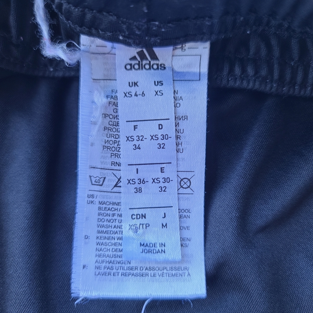 shorts - Picture 4 of 4